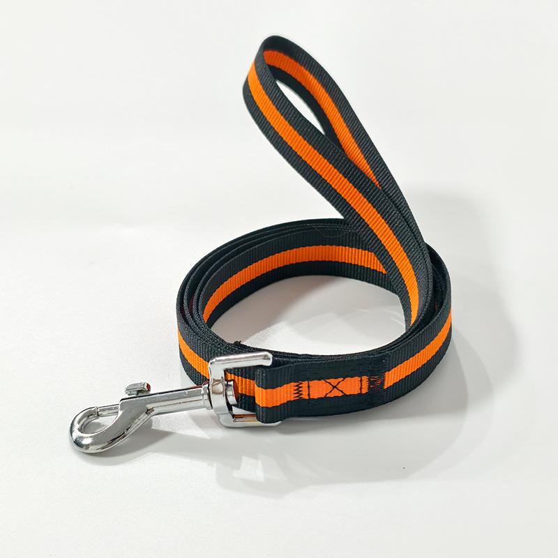 Pet polyester leash network yarn dog leash Golden Retriever Labrador medium and large dog out walking dog leash