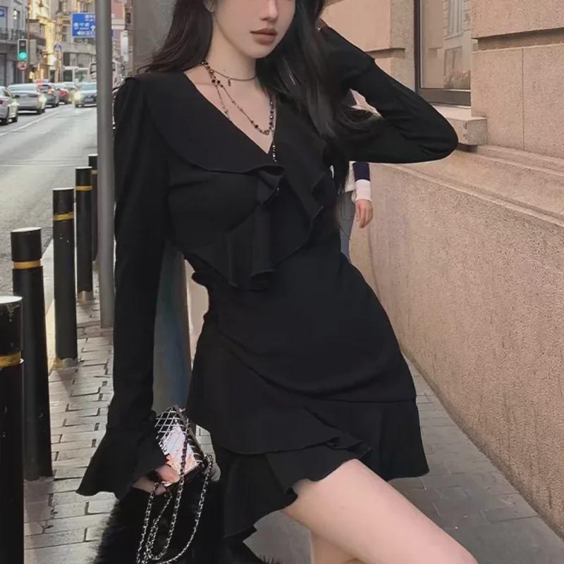 Платье А-силуэта с оборками и V-образным вырезом для женщин — облегающее, облегающее талию, новый стиль осень/зима