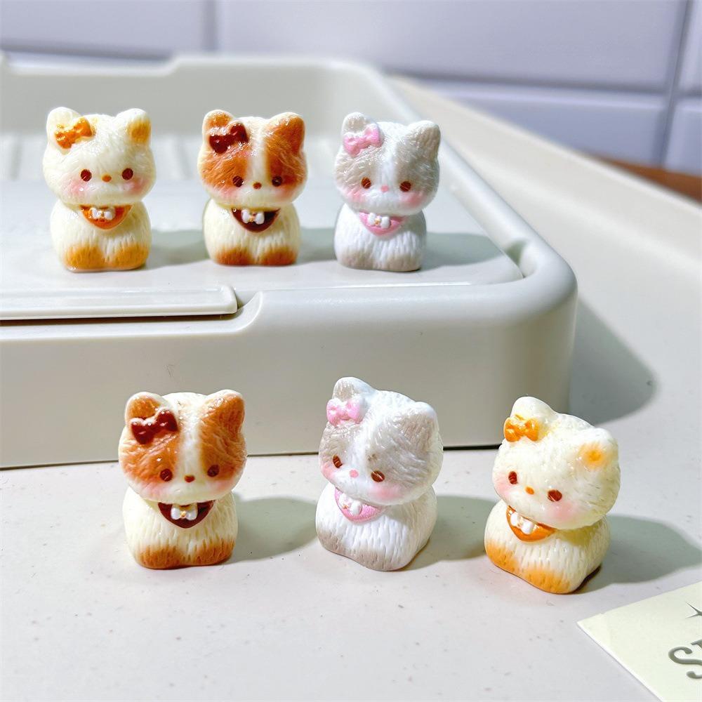 Cartoon Cute Dashboard Accessories Mini Cat Resin Garden Miniature Handicraft Accessories DIY