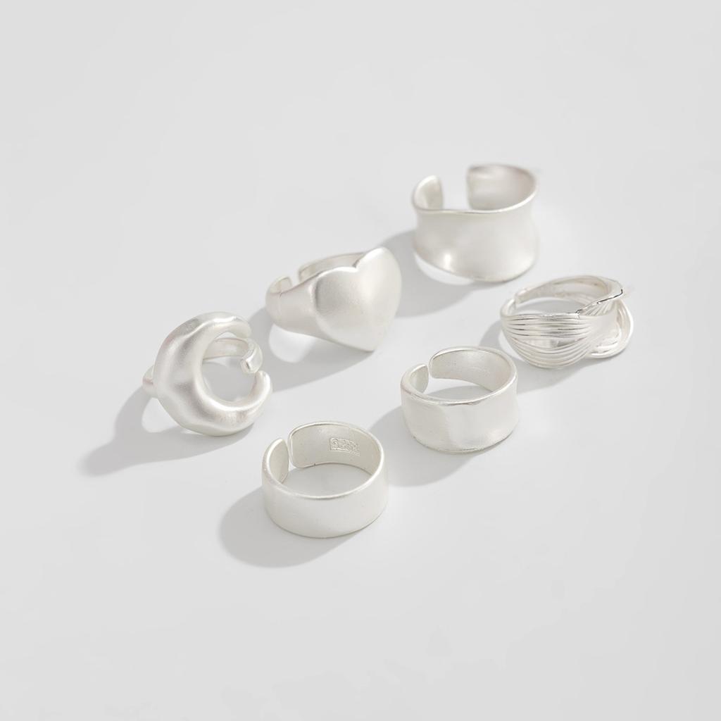 Fashionable Sliver Color Matte Wide Edge Rings for Women Cool Style Irregular Alloy Featuring Open Ring Unisex Jewelry Gift