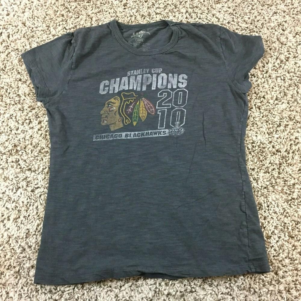 Баннер Chicago Blackhawks 47 Женский Размер M 2010 Хоккейная Футболка Темно-серый Унисекс Футболка