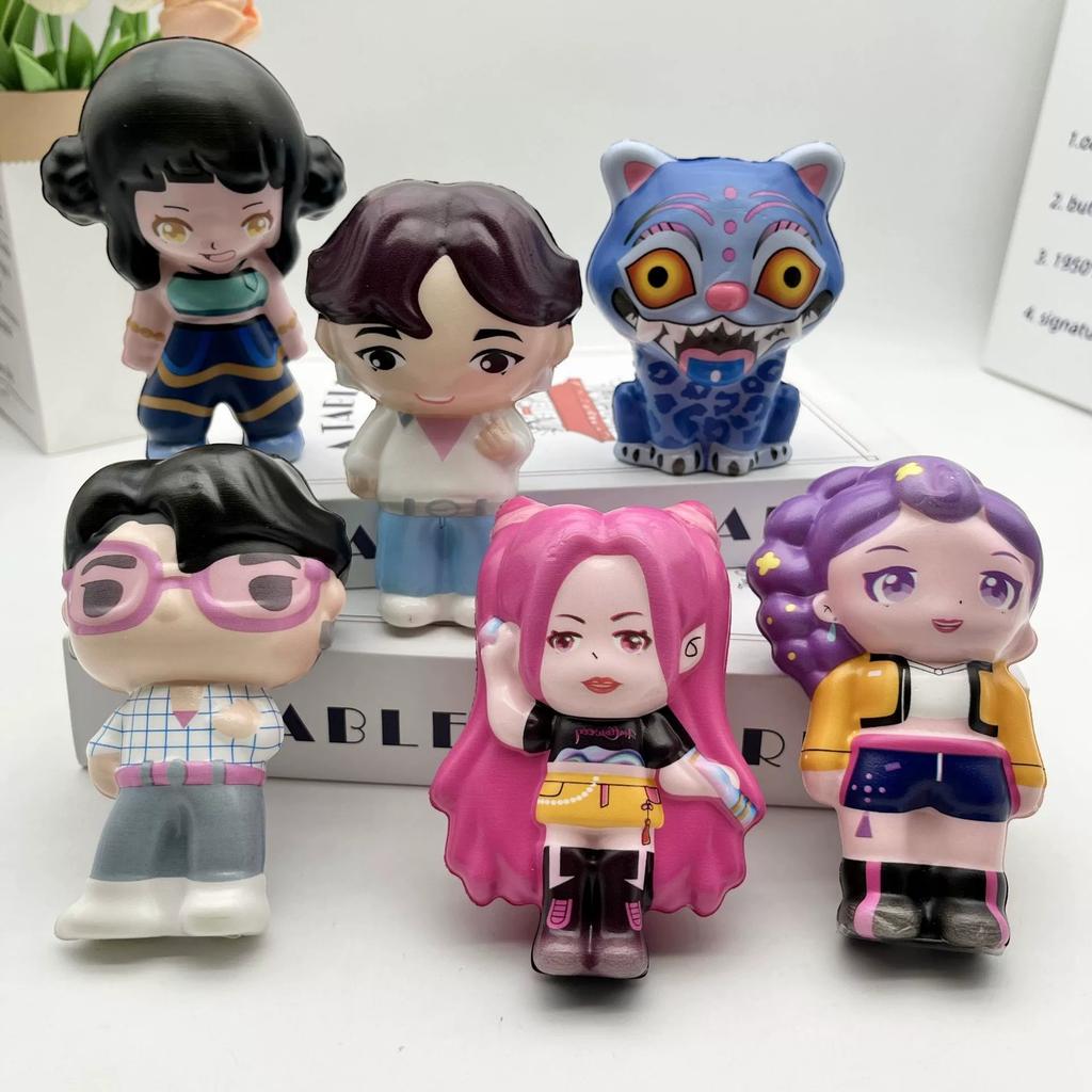 K-pop Охотники на демонов Серия игрушек для снятия стресса Аниме Руми Зои Мира Персонаж Ручной пинч Медленный отскок Игрушка для снятия стресса Исцеляющий Гиф