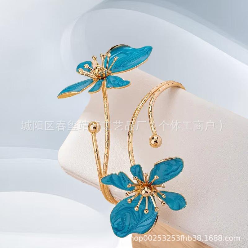 Элегантный и простой стиль, свежий и милый дизайн, золотое цветочное кольцо-браслет с открытым концом, премиум для праздничного банкета