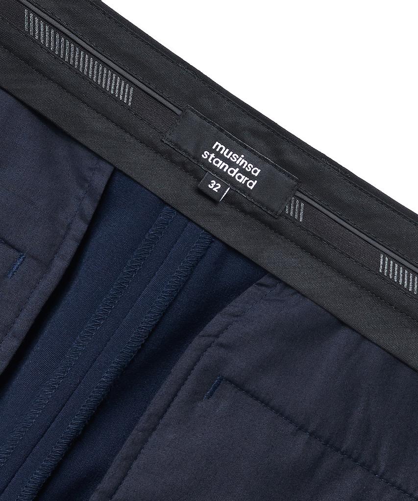 MUSINSA STANDARD Lightweight Hidden Banding Half Slacks [Deep Blue]
