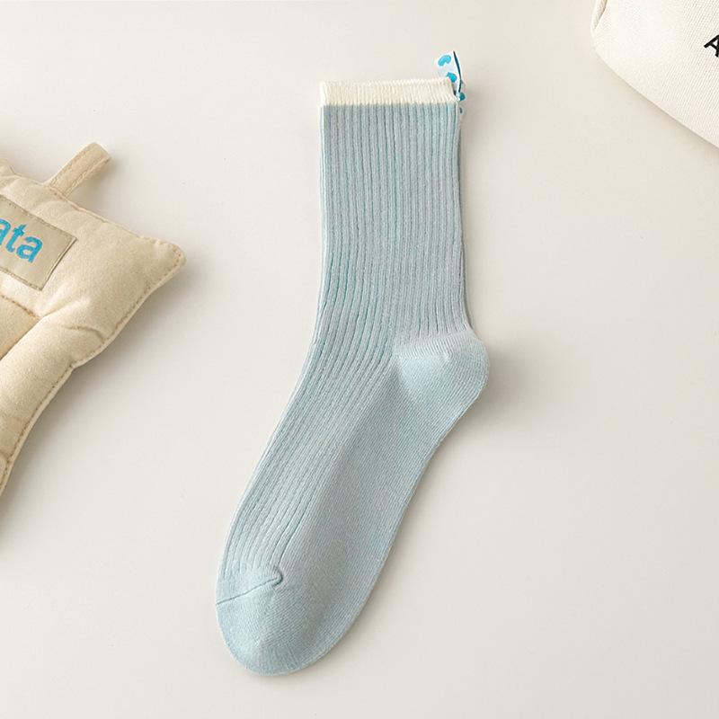 Весенне-осенние кремовые носки до середины голени в нежную голубую полоску, с милой тканевой этикеткой с сердечком, двойной иглой, махровые носки для женщин