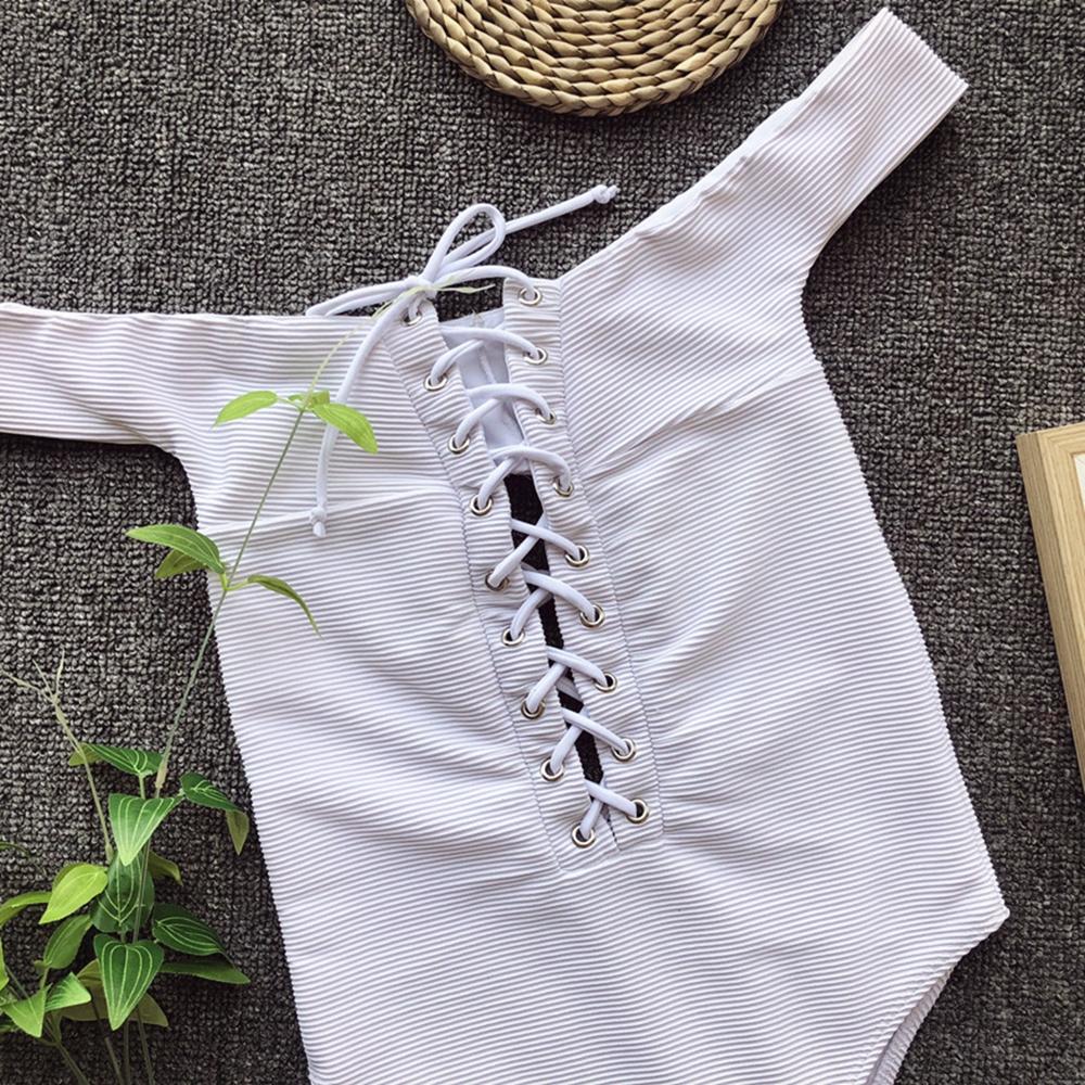 Белый цельный купальник в рубчик с открытыми плечами, женский купальник на шнуровке, женский купальный костюм с вырезом сзади, монокини для плавания