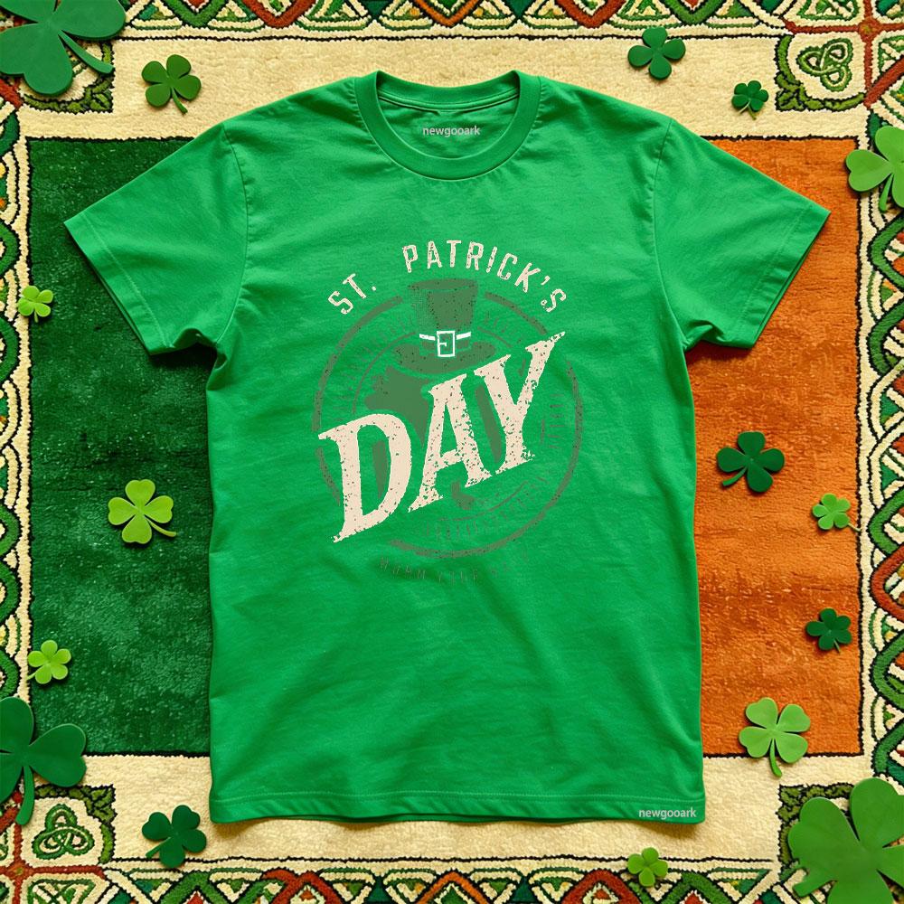 317 St Patricks Day Shamrock TShirt Women Unisex Casual Cotton Graphic T Shirts Oneck Shirt Unisex Adult Shortsleev