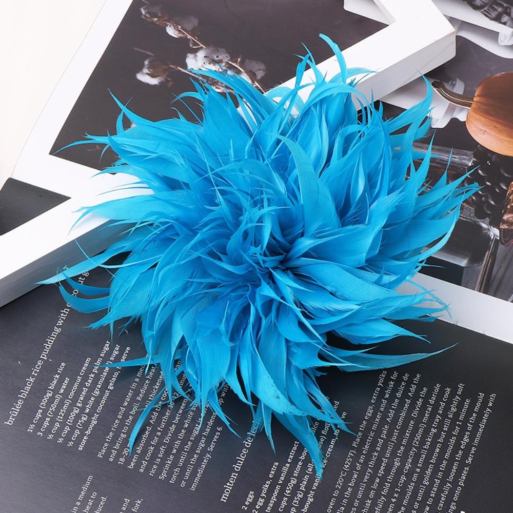 Elegant Flower Lapel Pins Multicolor Feather Badge Feather Corsage Brooches Jewelry Accessories