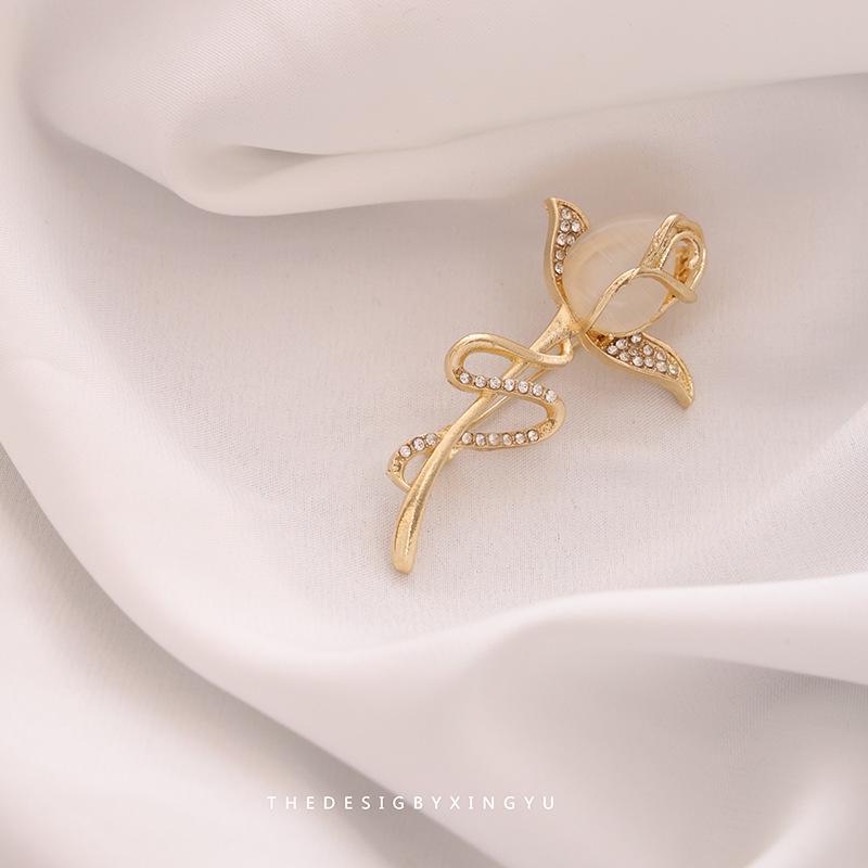 Элегантная брошь в виде золотого жемчужного колоса: Универсальный, Высококлассный Аксессуар для Женщин