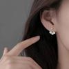 Серьги-пусеты с цветком Женские нишевые серьги с темпераментом Легкая роскошь Высокий класс Новые модные серьги