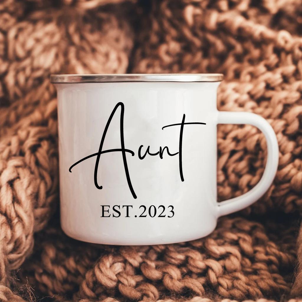 Mom Dad Est 2024 Enamel Mugs Family Matching Party Beer Drink Juice Coffee Cups Personalized Parents Mug Baby Announcement Gifts