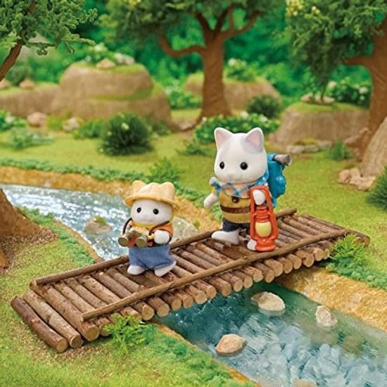 EPOCH Sylvanian Families Doll Furniture Set Exciting Exploration - Latte Cat Siblings- Co-76 ST Mark Certification 3 years older Toy Dollhouse