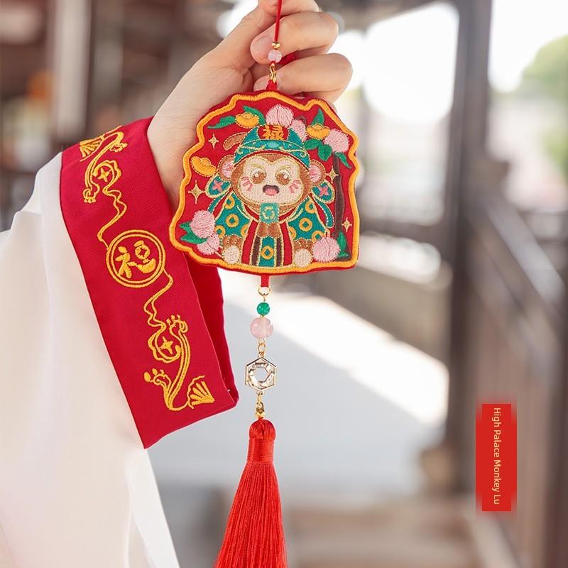 [Jinxi Pavilion] Qian Li Twelve Zodiac Horse Perfume Bag Pendant Embroider Animal Han Dynasty Gift Suit Halterneck Sachet