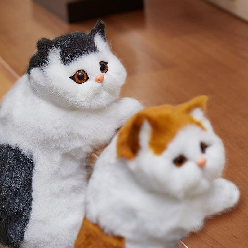 Креативная фигурка кошки: Домашний декор и детские игрушки