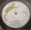 7-дюймовая пластинка JUDY COLLINS  Amazing Grace  The Hostage K12270 ELEKTRA 1977 UK Поп Б/у