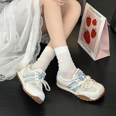 Женская обувь – Кроссовки