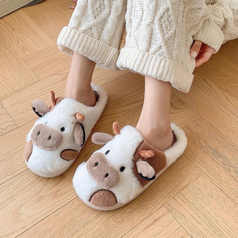 Милые плюшевые хлопковые тапочки для женщин, зимние теплые уютные пушистые тапочки из коровьего молока, нескользящие мягкие пушистые домашние тапочки
