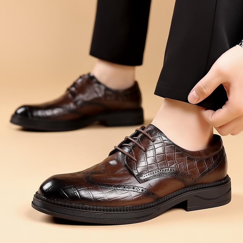 2026 Brand Business Casual Leather Shoes Oxfords Shoes for Men Brown Black Business Lace-up Office Brogue Pointed Dress Shoes