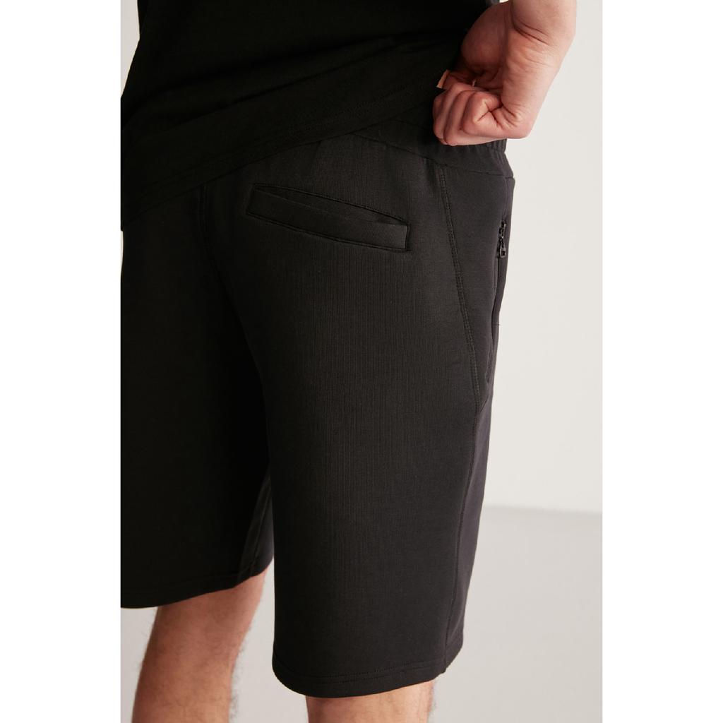 Черные одинарные шорты Colin Regular