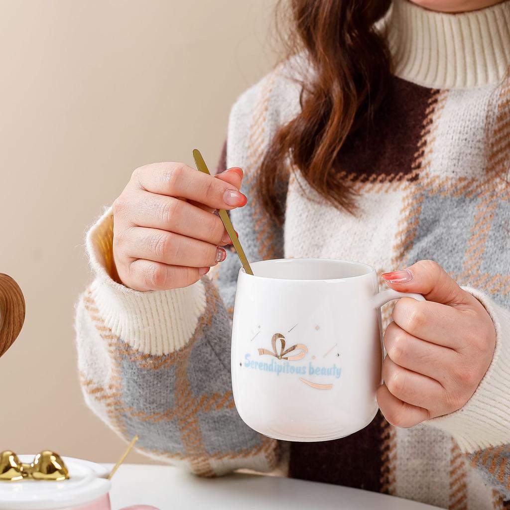 Керамическая чашка с розовой крышкой и бантом в виде сердца для девочек, офисный набор из керамической чашки и ложки, симпатичная кружка