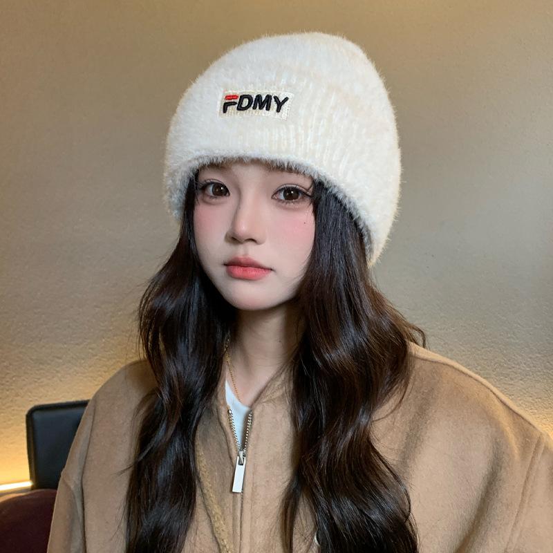 Winter hat female American alphabet knitted wool hat fashionable versatile headgear warm face small plush hat