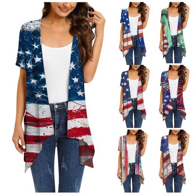 Женское пальто с карманом и кардиганом с короткими рукавами и нерегулярным принтом