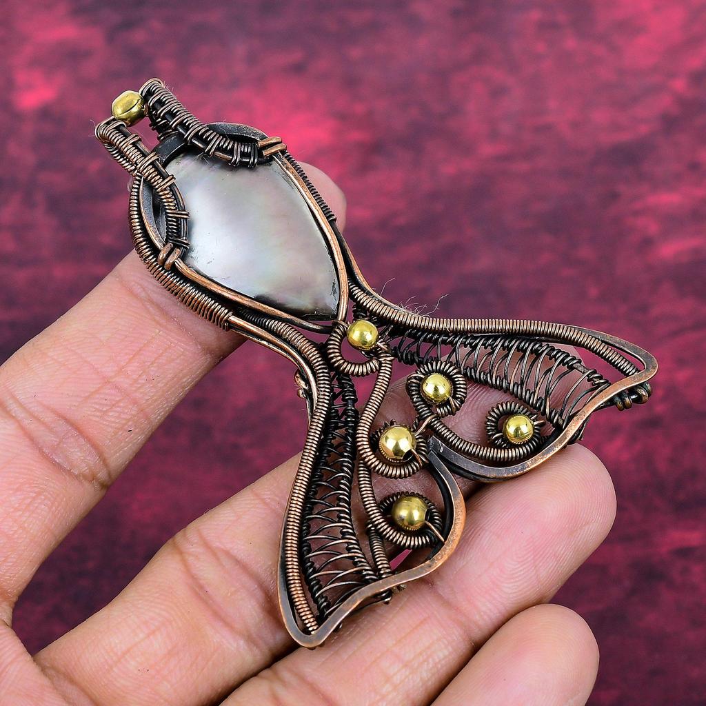 Black Mother Of Pearl Pendant Copper Wire Wrapped Fish Pendant Gemstone Jewelry