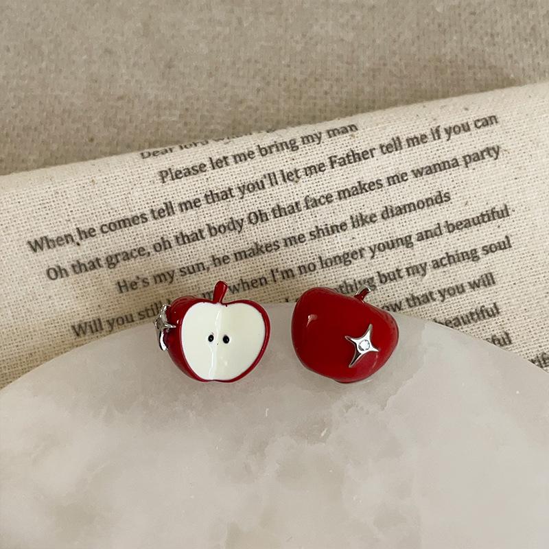 Дизайн Sense Игривые милые серьги-гвоздики в виде красного яблока Женские нишевые уникальные индивидуальные изысканные модные универсальные серьги
