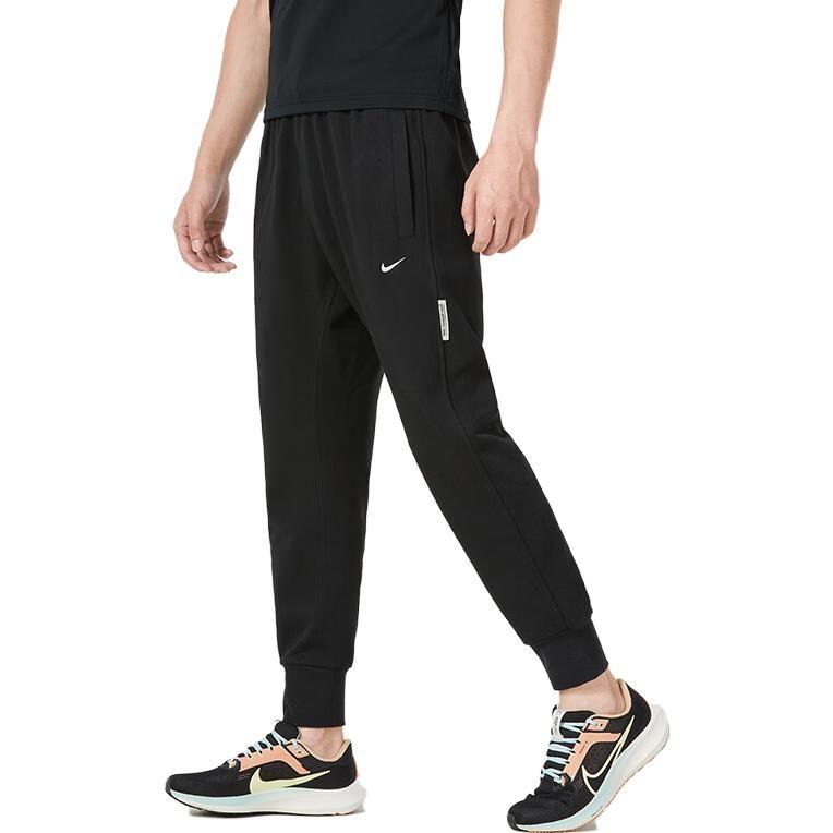 Nike Повседневные брюки мужские черные со средней манжетой FB6813-010
