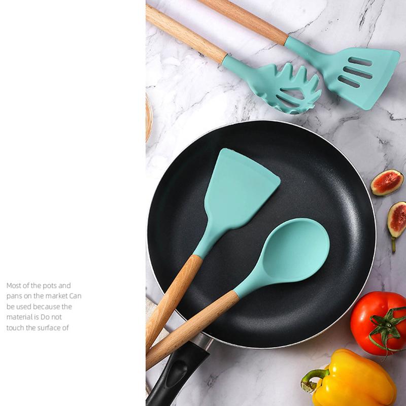 Зеленый силиконовый набор кухонных принадлежностей, антипригарная посуда, лопатка, венчики для яиц, деревянная ручка, набор кухонных инструментов