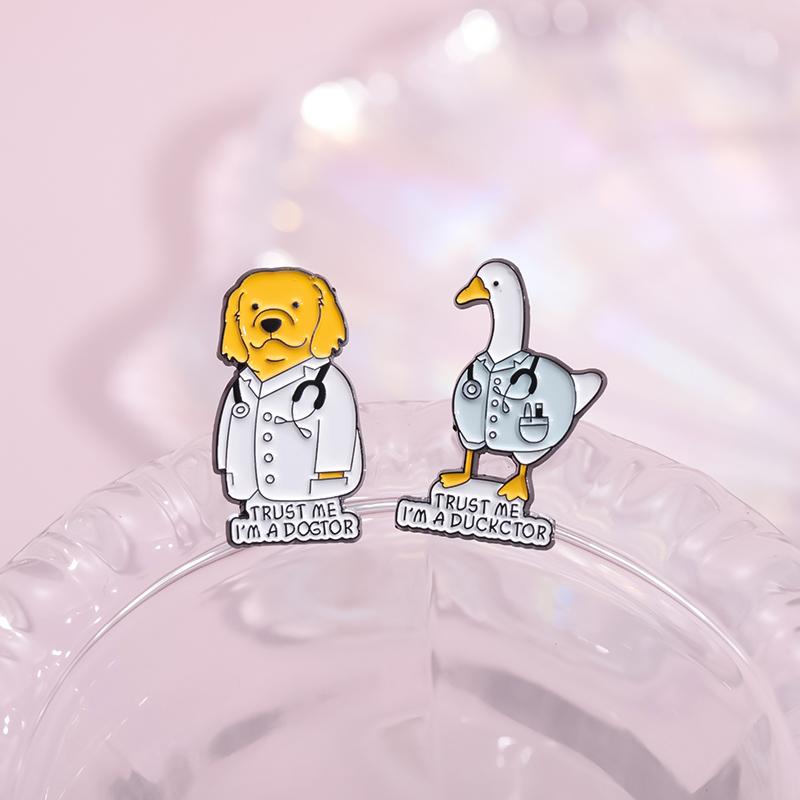 2-3set/pcs Enamel Pins Custom Animal Doctor TRUST ME I'M A DOGTOR Brooches Lapel Badges Cartoon Animal Jewelry Gift for Friends