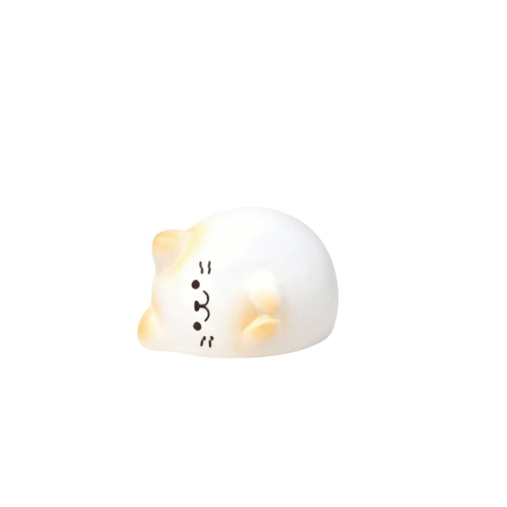 Wealth Cat Model Mini Resin Crafts Kawaii Animal Ornaments Cat Figurine Desktop Decoration