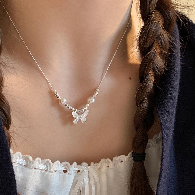 Ожерелье-чокер с подвеской в виде жемчужной бабочки - Французский ретро-стиль для женщин