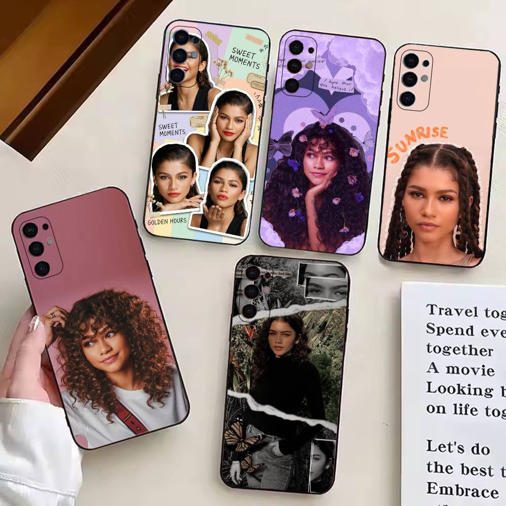 Z-Zendaya Hot Actress Phone Case For Samsung S25,S24,S21,S22,S23,S30,Ultra,S20,Plus,Fe,Lite,Note,10,Black Cover