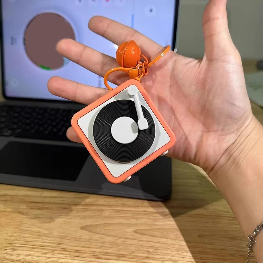 Аксессуар-брелок для фонографа в стиле ретро с функциями воспроизведения и записи музыки. Модный аксессуар для женщин.