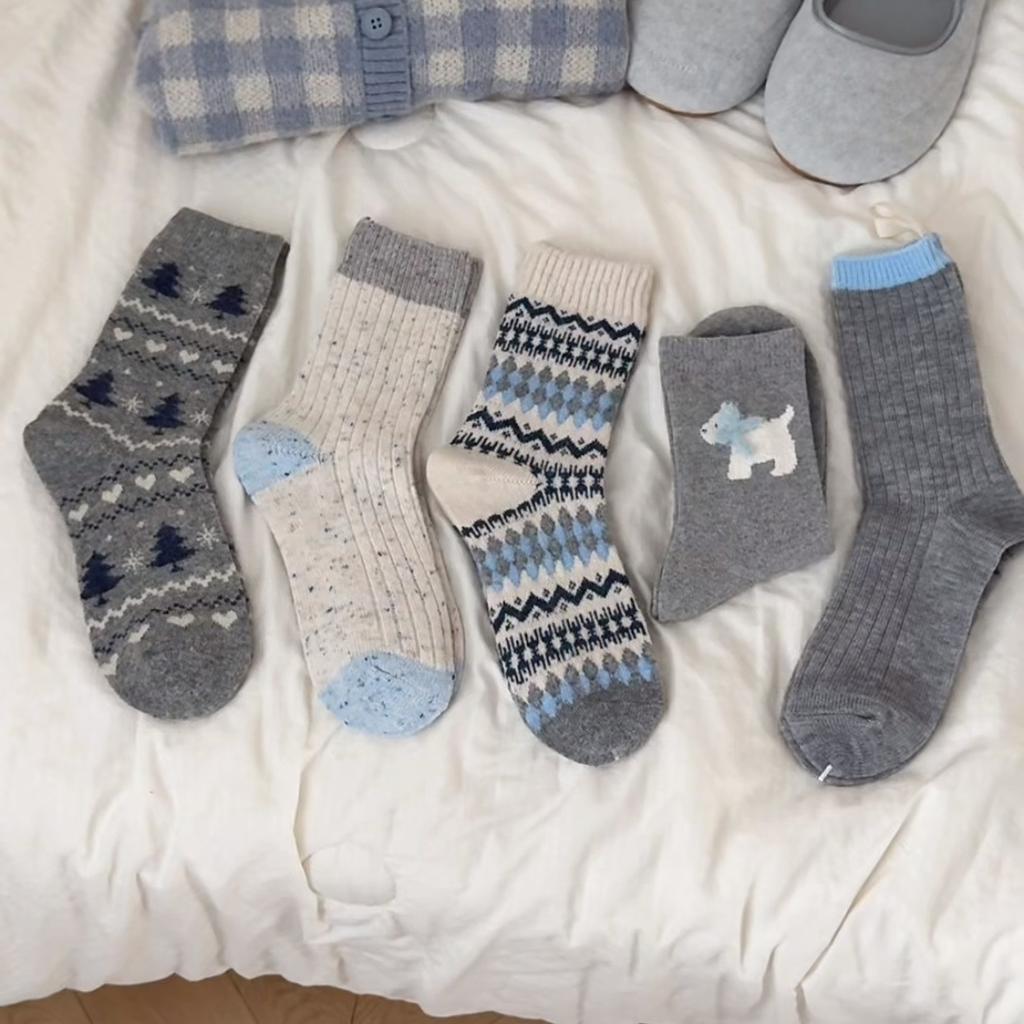 Jacquard Medium Tube Socks Warm Thickened Piled Socks Bow Puppy Cute Pattern Socks
