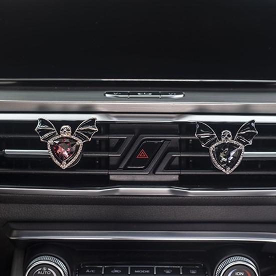 Автомобильный зажим для вентиляции в форме летучей мыши в форме черепа, декор со стразами, автомобильный освежитель воздуха, зажим для духов, ароматерапии