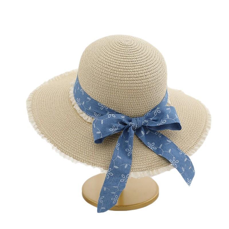 Summer seaside beach hat women's straw weaving sunshade fashion sunscreen hat outdoor big brim shows face small temperament straw hat