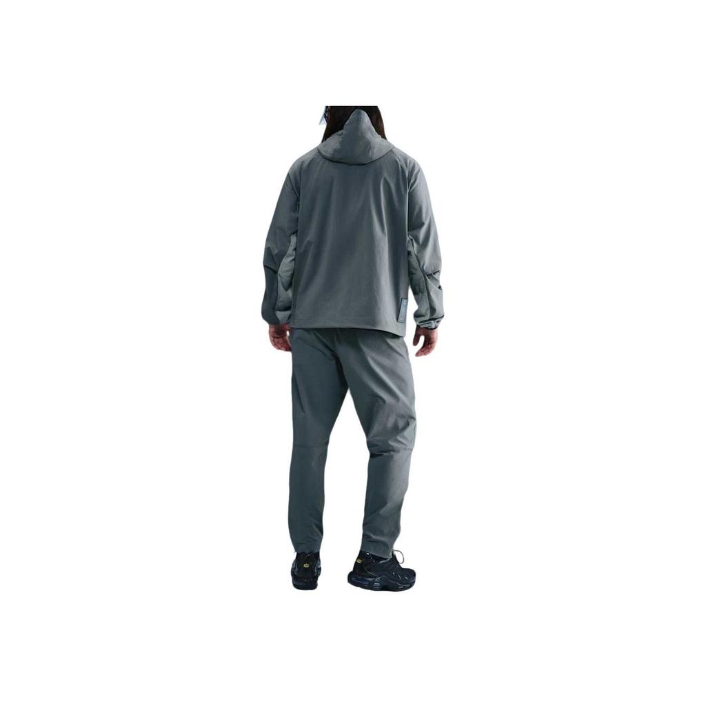 Nike Вестник Ветра Ф.К.. Мужская дышащая куртка Barcelona Tech HM4234-084