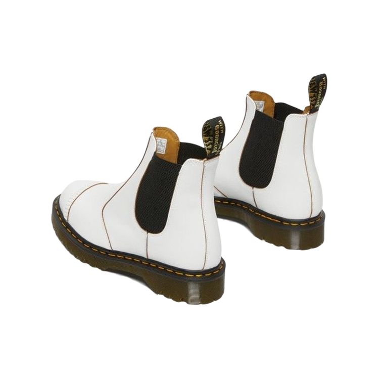 Dr. Martens 2976 Comfortable Versatile Short Chelsea Boots Unisex boots White 27387100