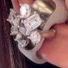 1 шт. Наушник-клипса с блестящим декором из стразов, простая установка, защелкивающийся дизайн, декоративный зажим для наушников для DIY