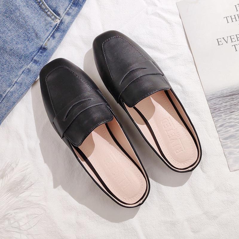 Модные черные кожаные тапочки, мюли с закрытым носком, размеры 31-44, плоская подошва, модный дизайн, новый стиль для весны и осени 2025