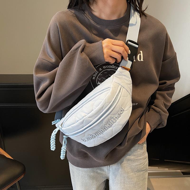 Mobile Phone Fanny Pack Trendy Brand Women's Breast Bag Simple and Lightweight Shoulder Small Backpack Women's Leisure Sports Messenger Bag Women