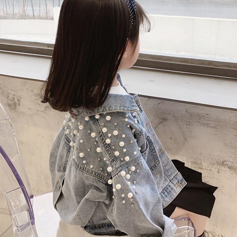 Джинсовая куртка с жемчугом и бусинами для девочек, модные пальто, детская одежда, осенняя одежда для маленьких девочек, верхняя одежда, джинсовые куртки, пальто
