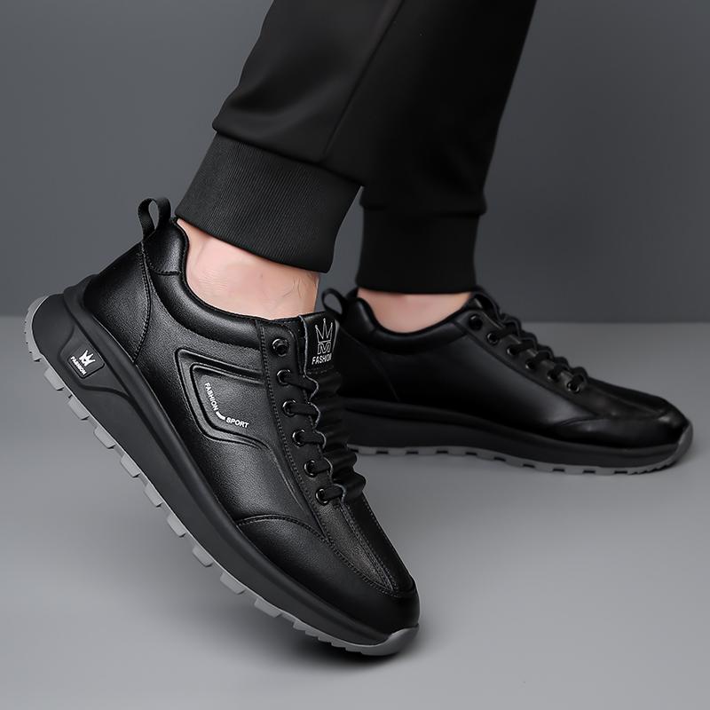 Casual Retro Versatile Walking Shoes Lace-Up Men's Classic Sneakers Hot Sale Leather Male Trainers Trendy Men Treking Footwear