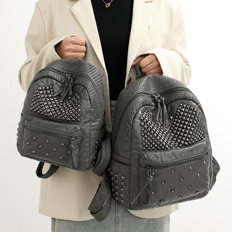 Рюкзак с заклепками Модный рюкзак в стиле панк для женщин Повседневный легкий рюкзак с деталями-шипами для ежедневных поездок, школы и путешествий