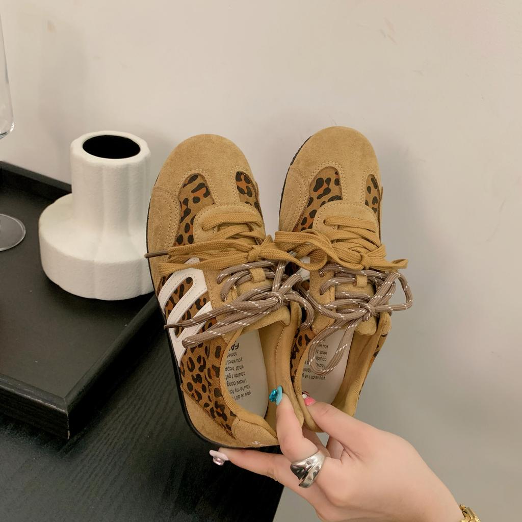 Ретро контрастная цветная вставка, кроссовки для немецких тренировок на плоской подошве для женщин, новинка 2025 года, удобные и универсальные, легкие спортивные