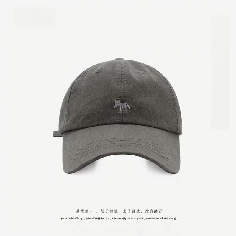 Cute little fox embroidered baseball hat versatile female big head circumference showing face small spring and summer fashion cap man