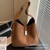 Large Capacity Commuter Tote Bag Women's 2025 New Autumn and Winter Premium Sense Retro Suede Going Out Shoulder Bag