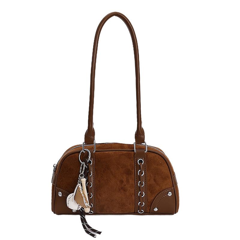 Модная универсальная сумка Бостон 2025 нишевый дизайн корейская версия инс простая высококлассная сумка через плечо для通勤 ретро